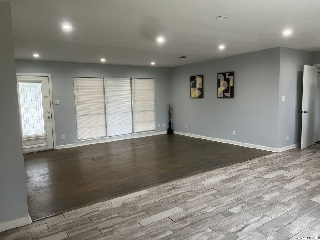 Photo of 211 BAMBURGH DR, San Antonio, TX 78216 (MLS # 1957747)