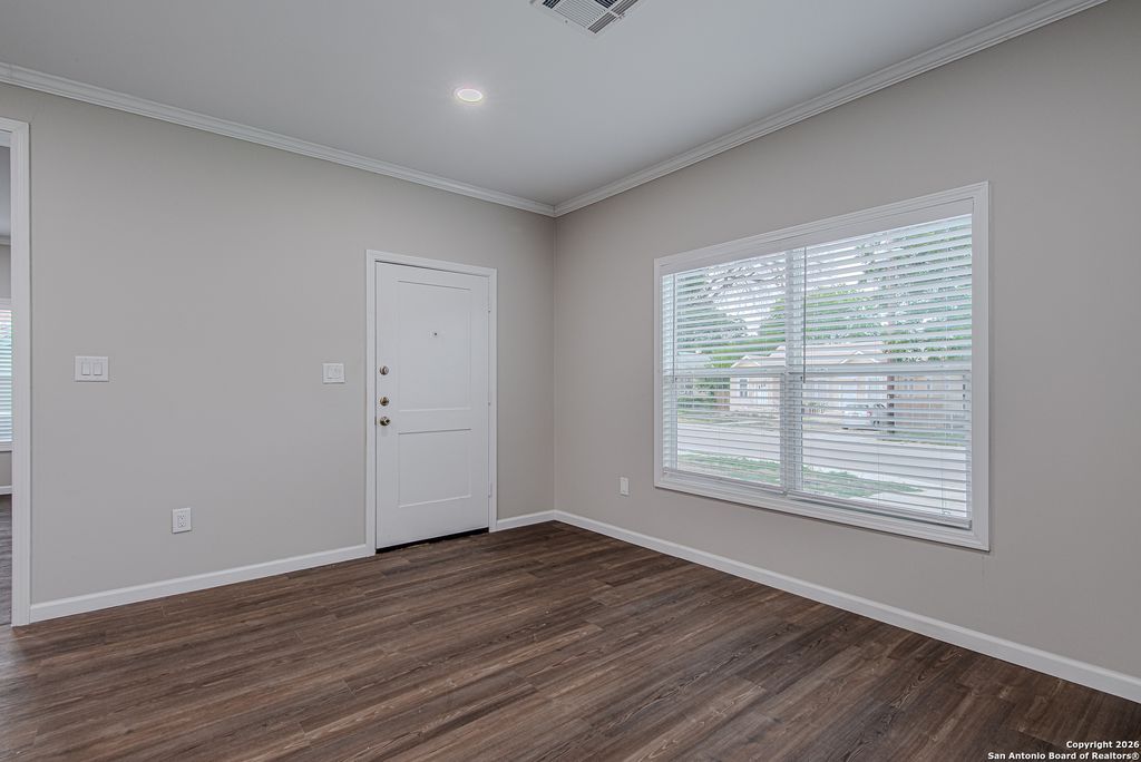 Photo of 414 Canton, San Antonio, TX 78202 (MLS # 1934225)