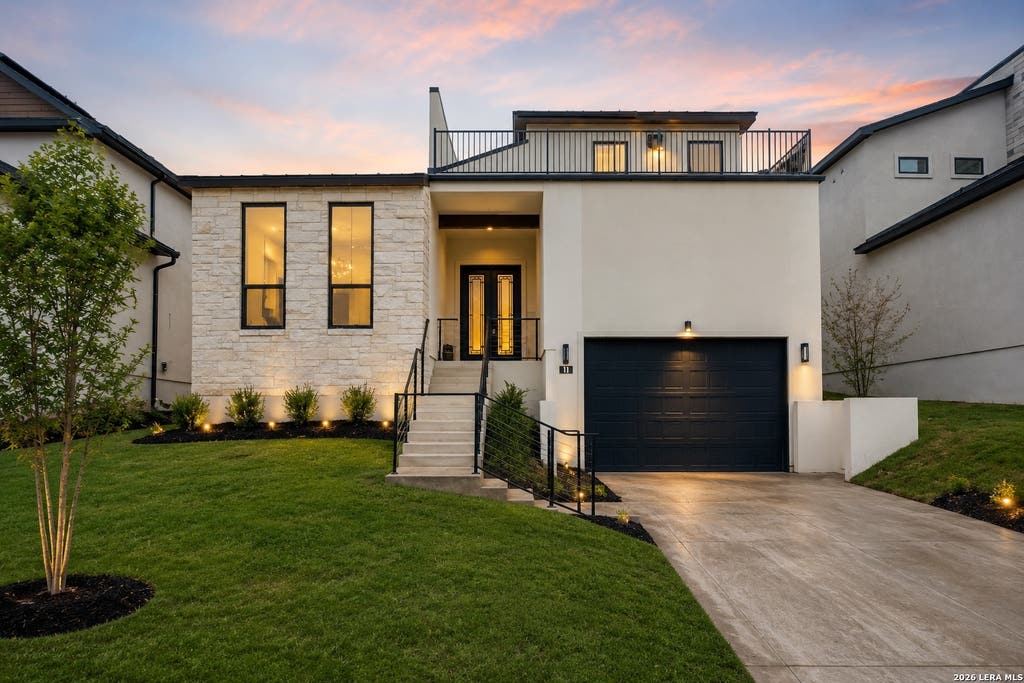 Photo of 11 LISER GLN, San Antonio, TX 78257 (MLS # 2003180)