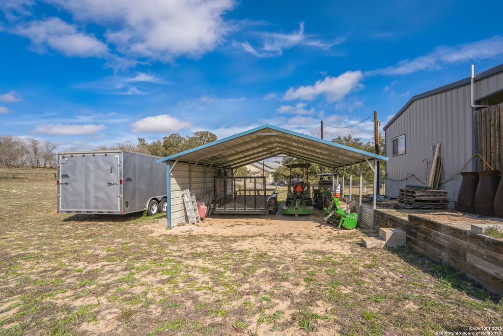 listing image 43