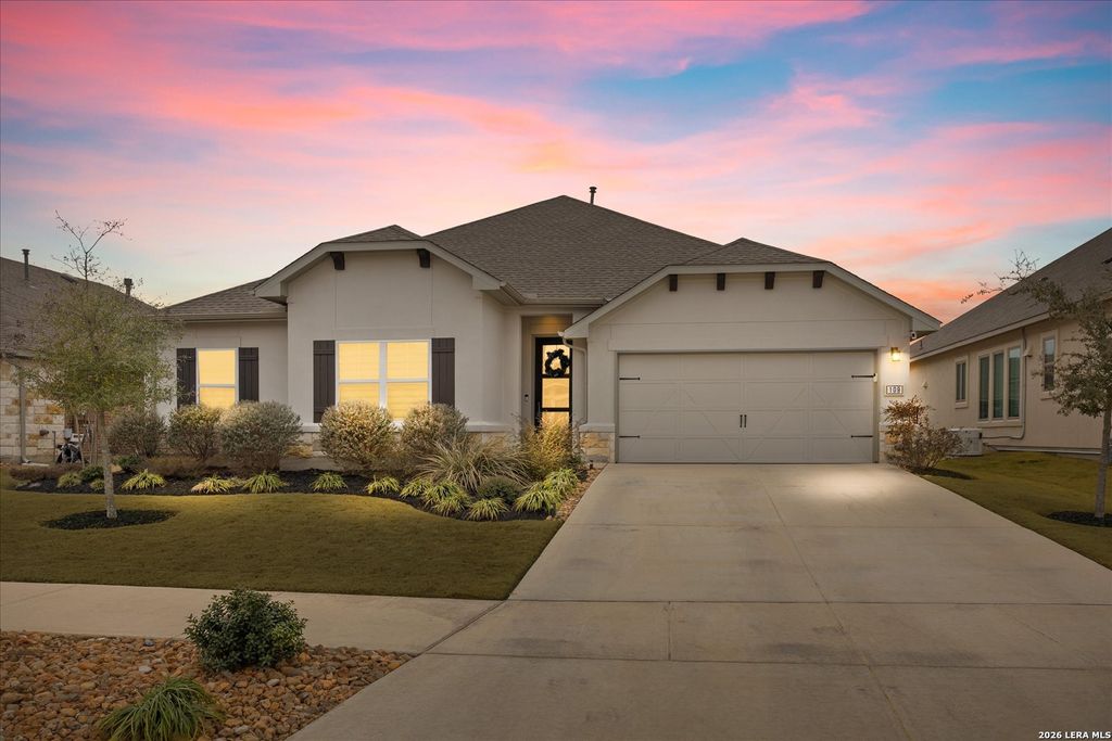 Photo of 109 Valencia, Boerne, TX 78006 (MLS # 1938775)