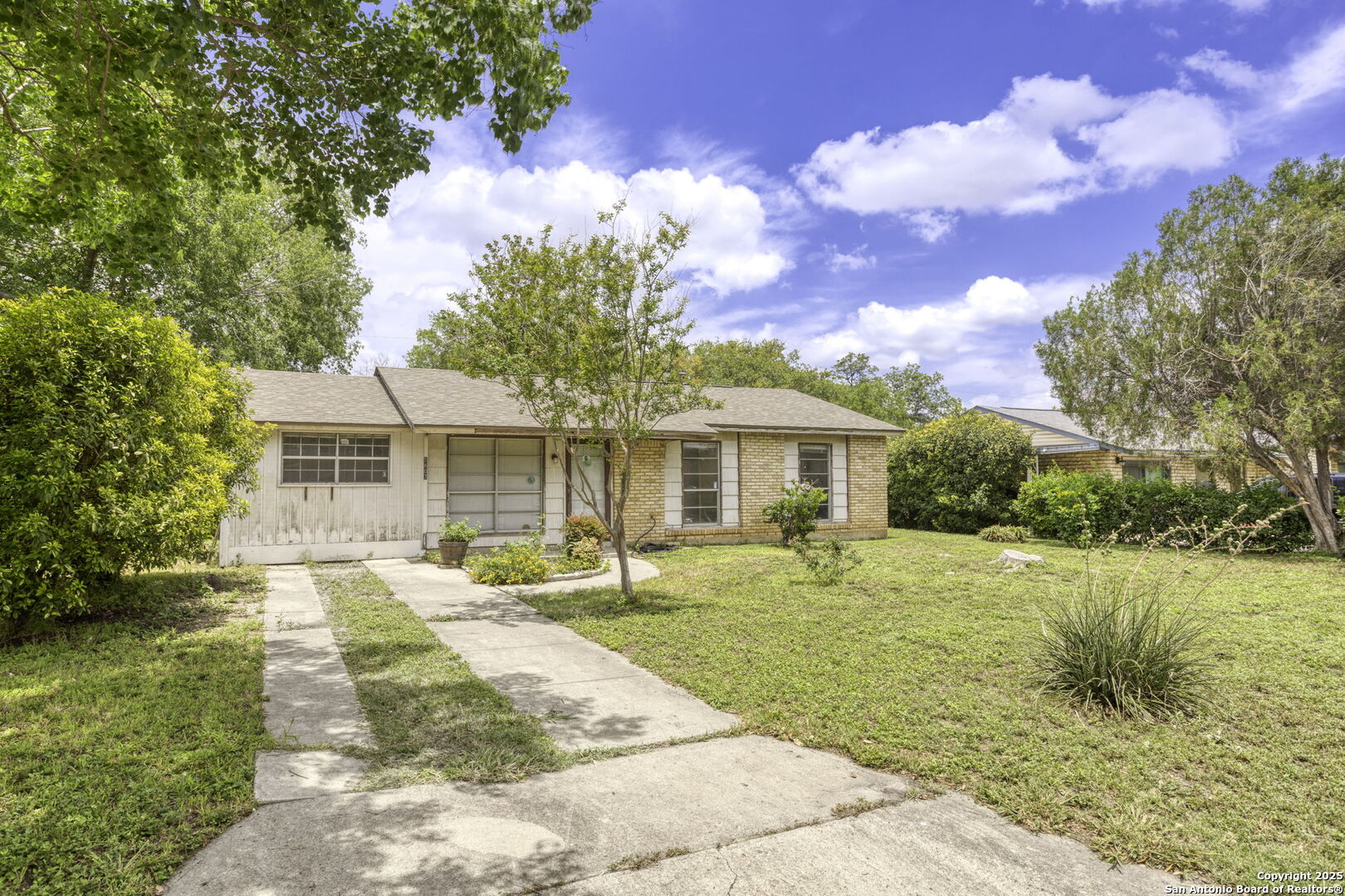 5807 Stonybrook