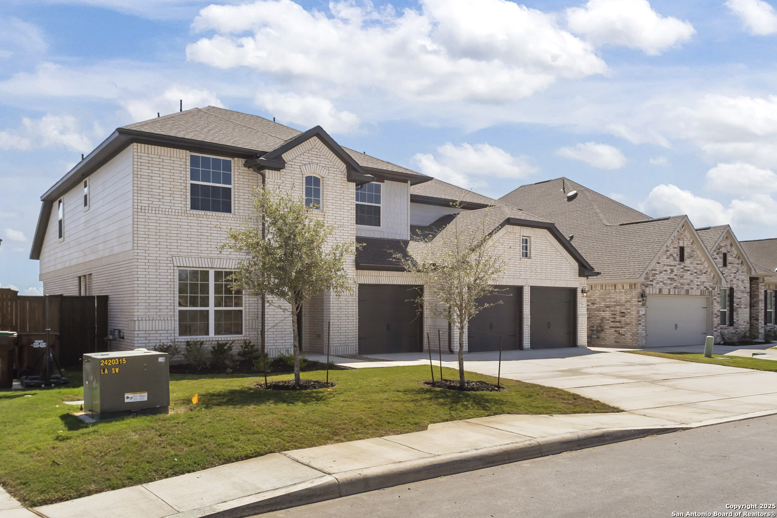 9522 Pioneer Junction