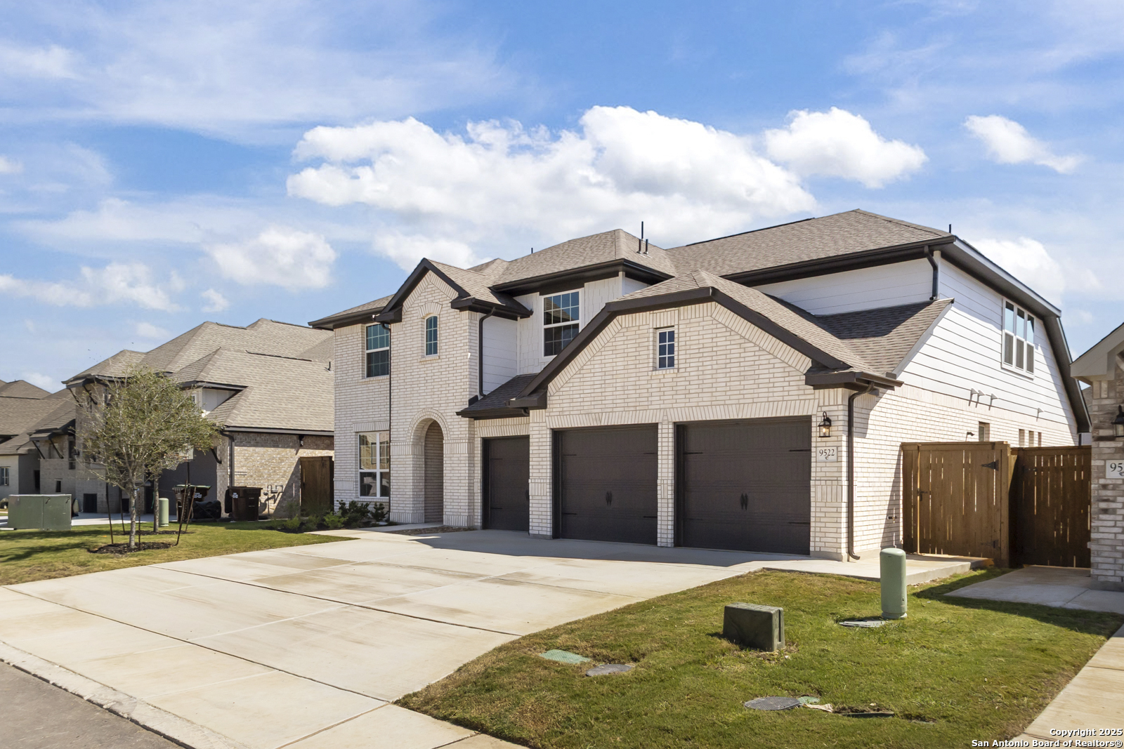 9522 Pioneer Junction