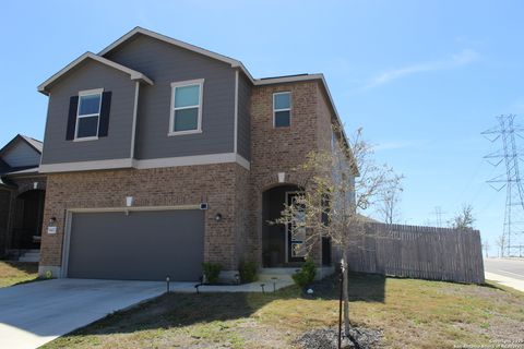8402 Amistad  Cove Converse TX 78109