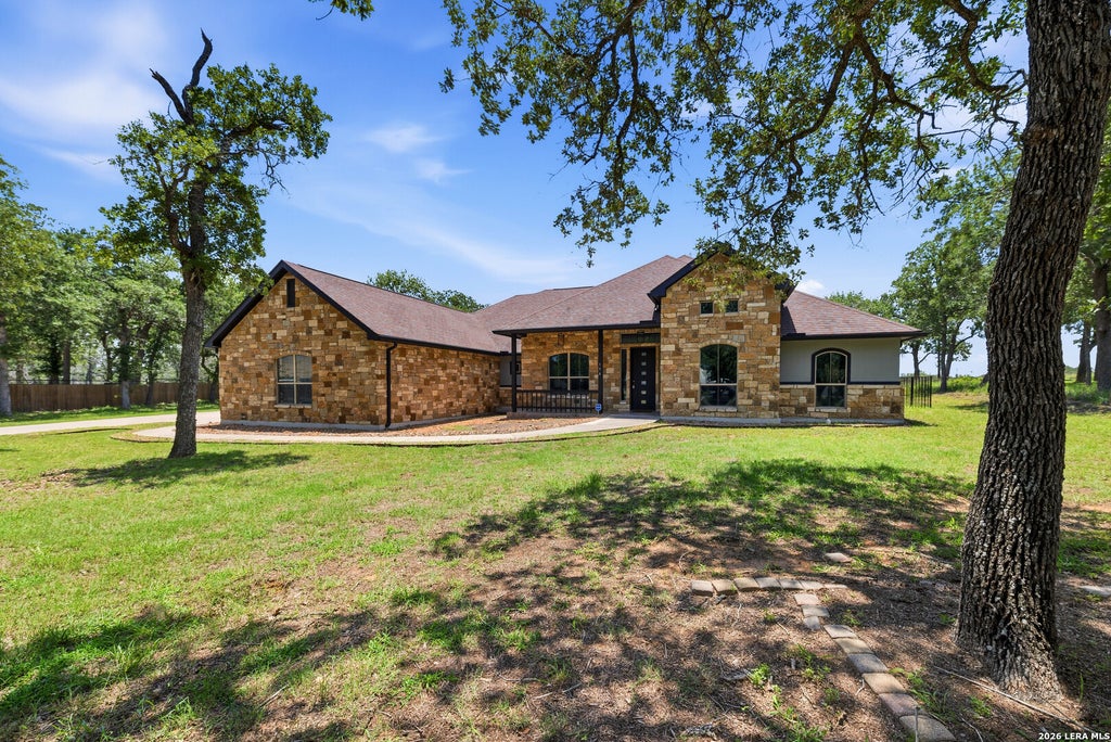 Photo of 156 WOODLANDS DR, La Vernia, TX 78121 (MLS # 1971491)