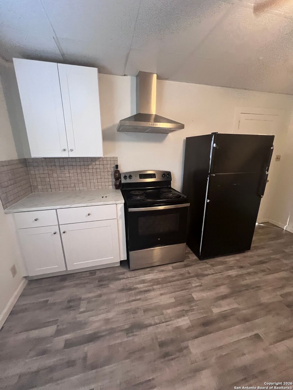 Photo of 25315 Triangle, San Antonio, TX 78255 (MLS # 1932051)