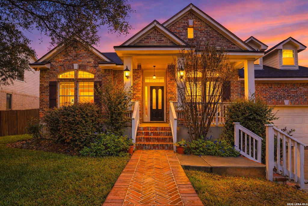 Photo of 527 Mesa Rdg, San Antonio, TX 78258 (MLS # 1925424)