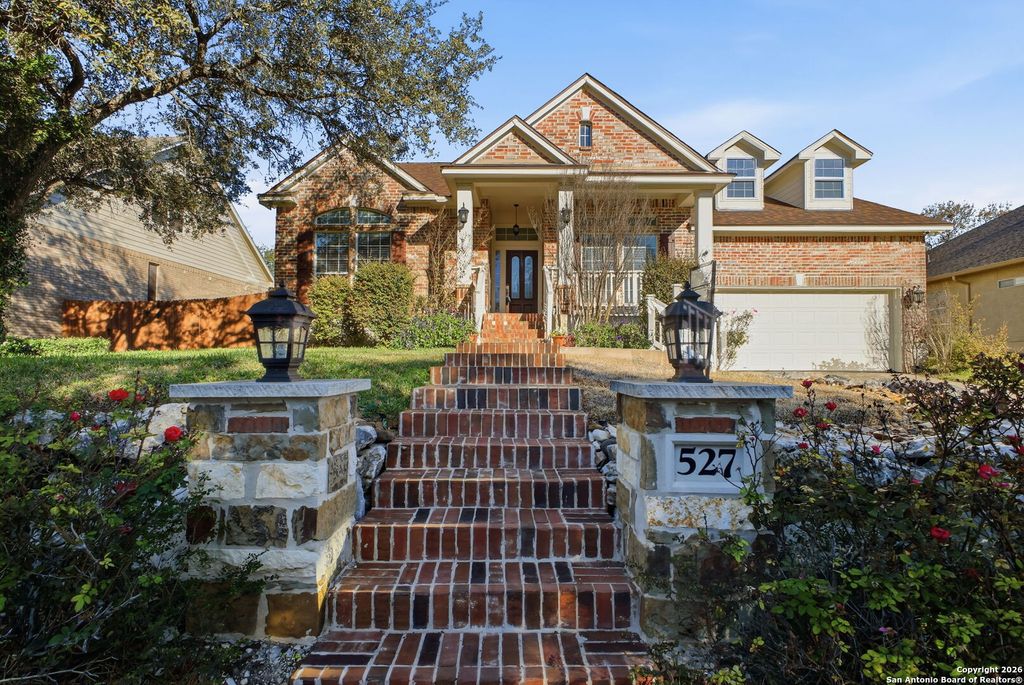 Photo of 527 Mesa Rdg, San Antonio, TX 78258 (MLS # 1925424)