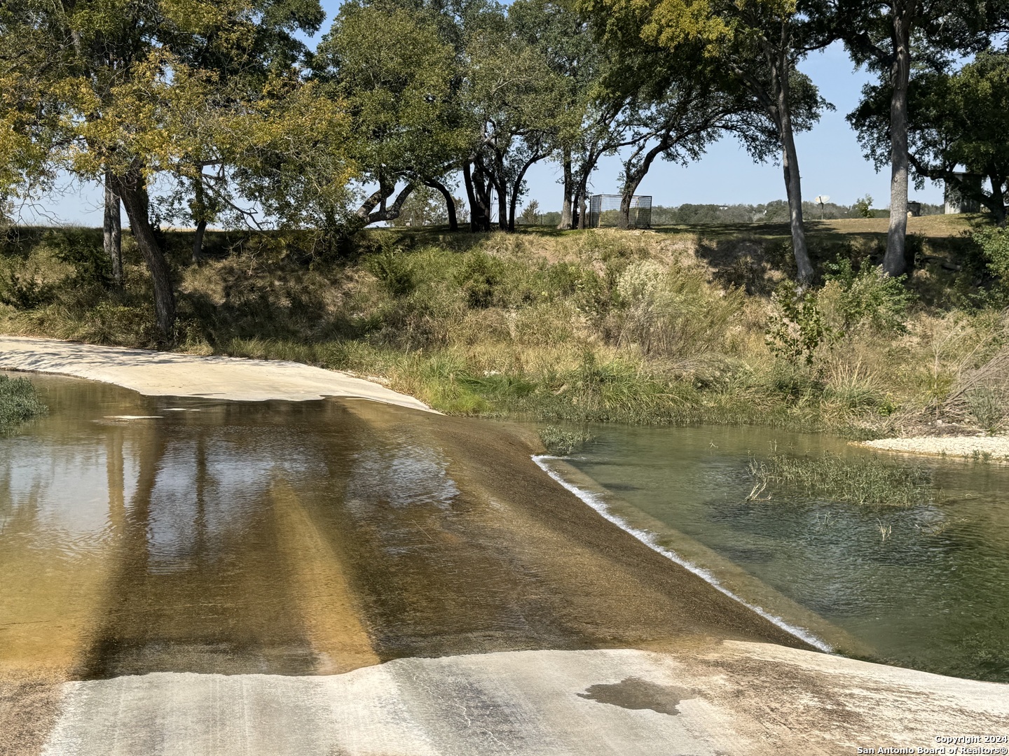 174 W 12 MILE CROSSING RD