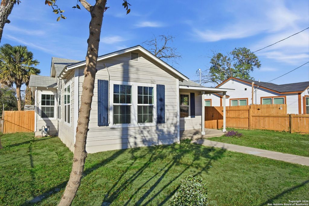 Photo of 1203 Denver Blvd, San Antonio, TX 78210 (MLS # 1931624)