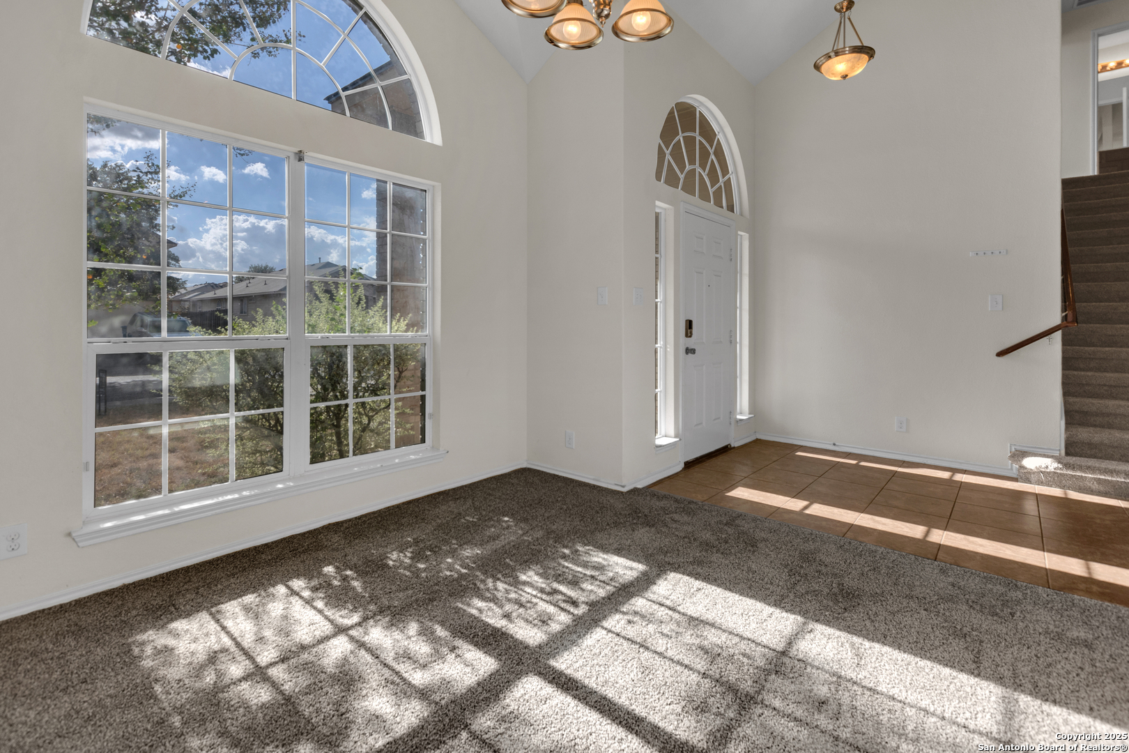5822 Garnet Caverns