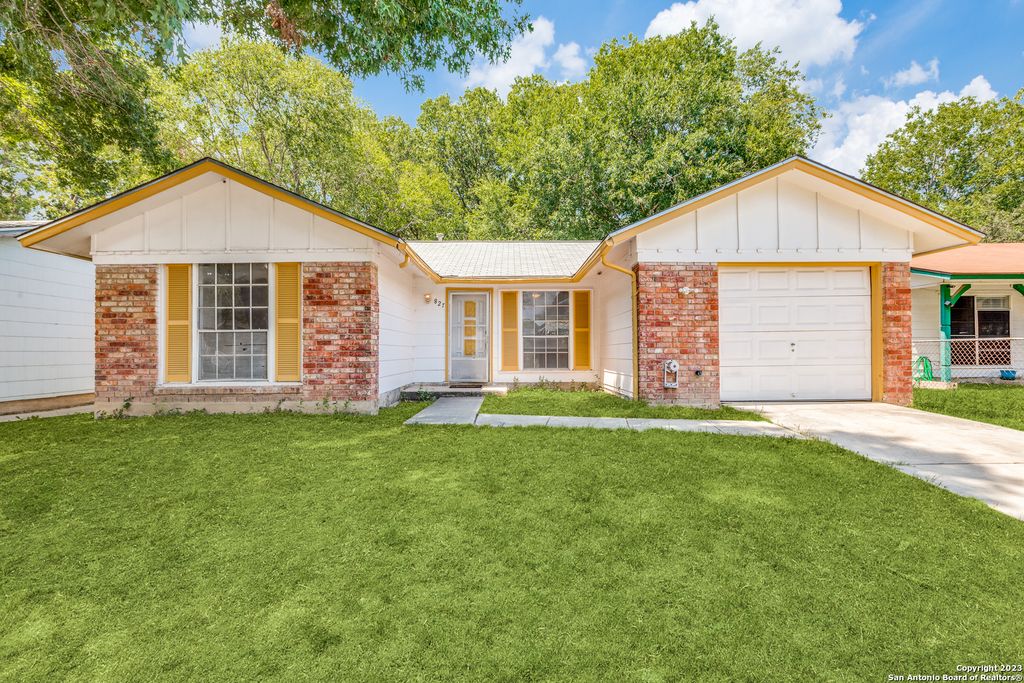 Photo of 827 Spring Park, San Antonio, TX 78227 (MLS # 1932627)