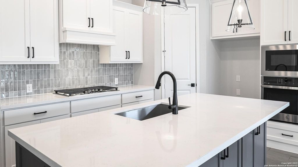 Photo of 1805 Field Brook, Seguin, TX 78155 (MLS # 1878151)