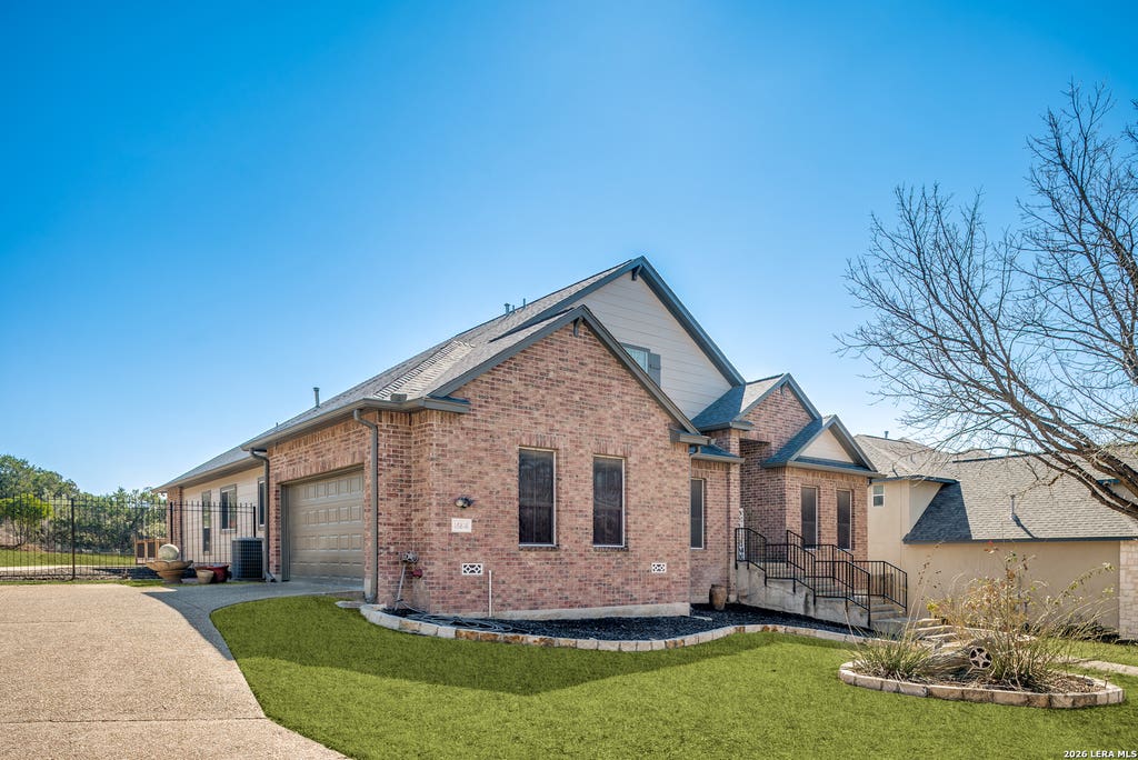 Photo of 16818 Mossford, San Antonio, TX 78255 (MLS # 1991317)