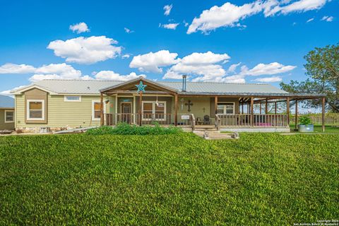 A home in Bandera