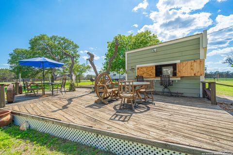 A home in Bandera