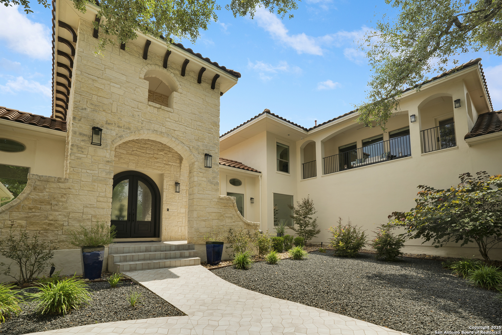 170 Riverwood