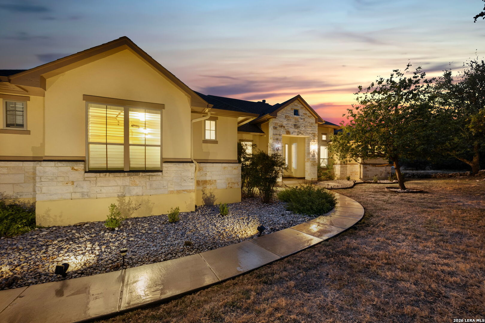 1231 Porto Point