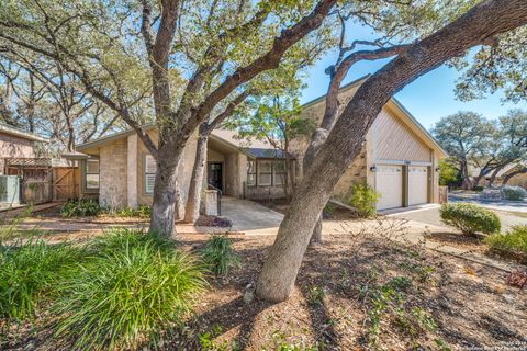 Photo of 17002 summer creek, San Antonio, TX 78248 (MLS # 1934908)