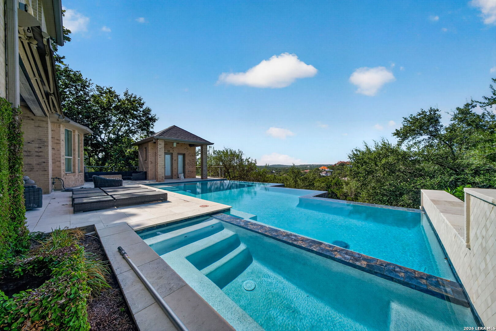 1627 Wild Peak