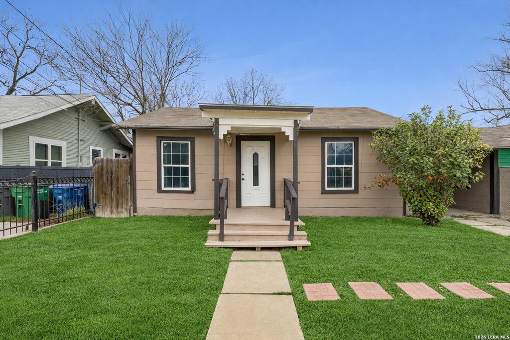 Photo of 253 Carroll, San Antonio, TX 78225 (MLS # 1948354)