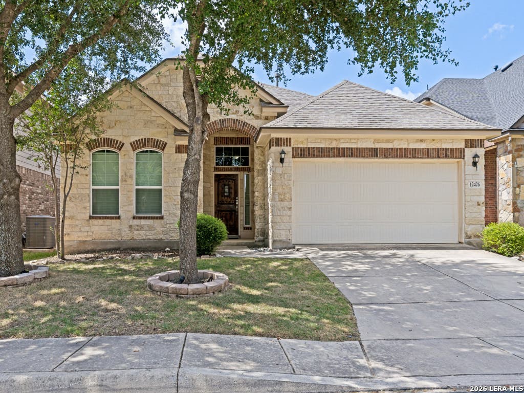 Photo of 12426 CAPROCK CRK, San Antonio, TX 78254 (MLS # 2007875)