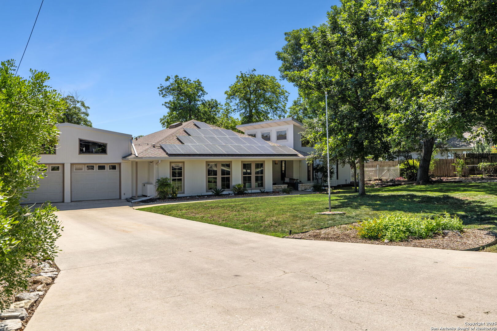 7214 N Vandiver