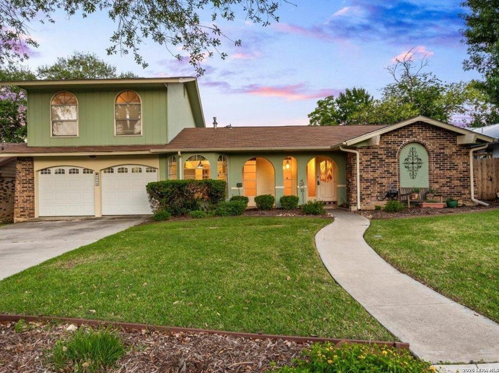 Photo of 1722 TIMBER OAK ST, San Antonio, TX 78232 (MLS # 2023938)
