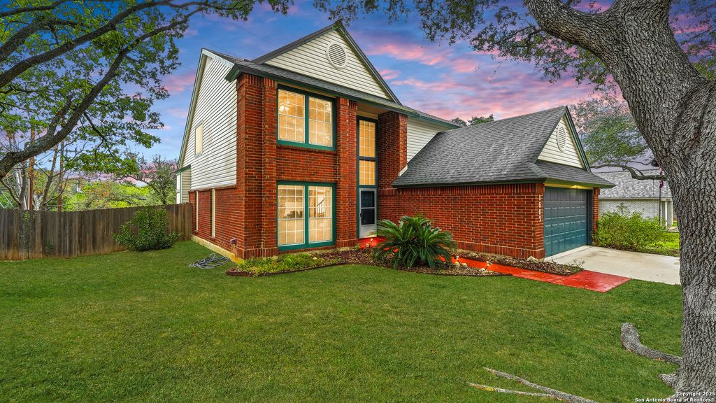 Photo of 8603 Collingwood, Universal City, TX 78148 (MLS # 1925769)