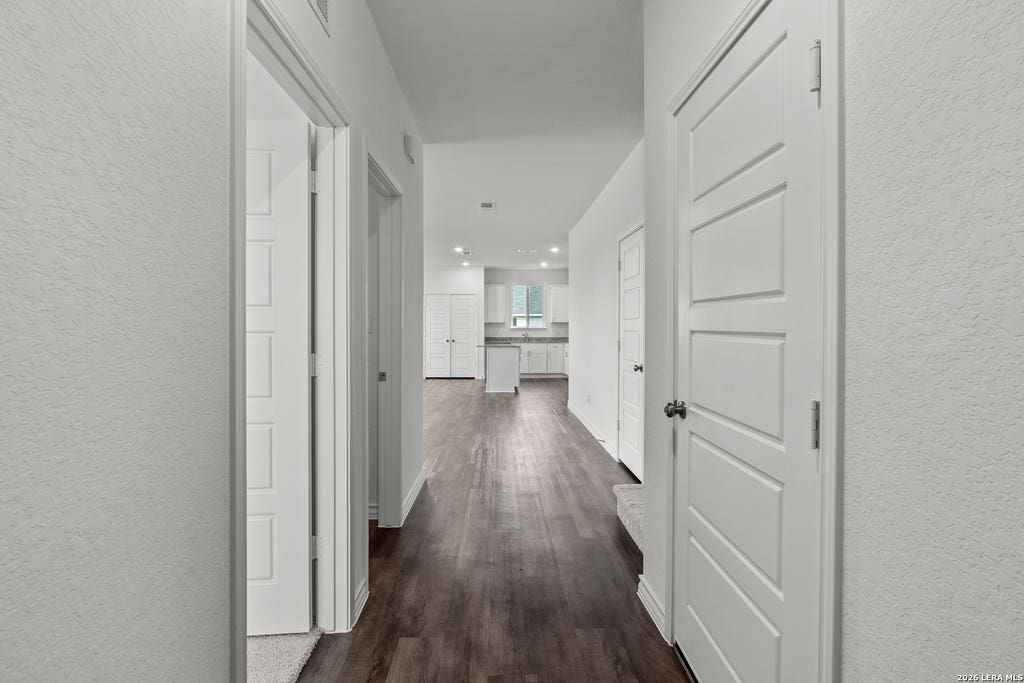 Photo of 13319 PALM FROND, San Antonio, TX 78245 (MLS # 2008008)