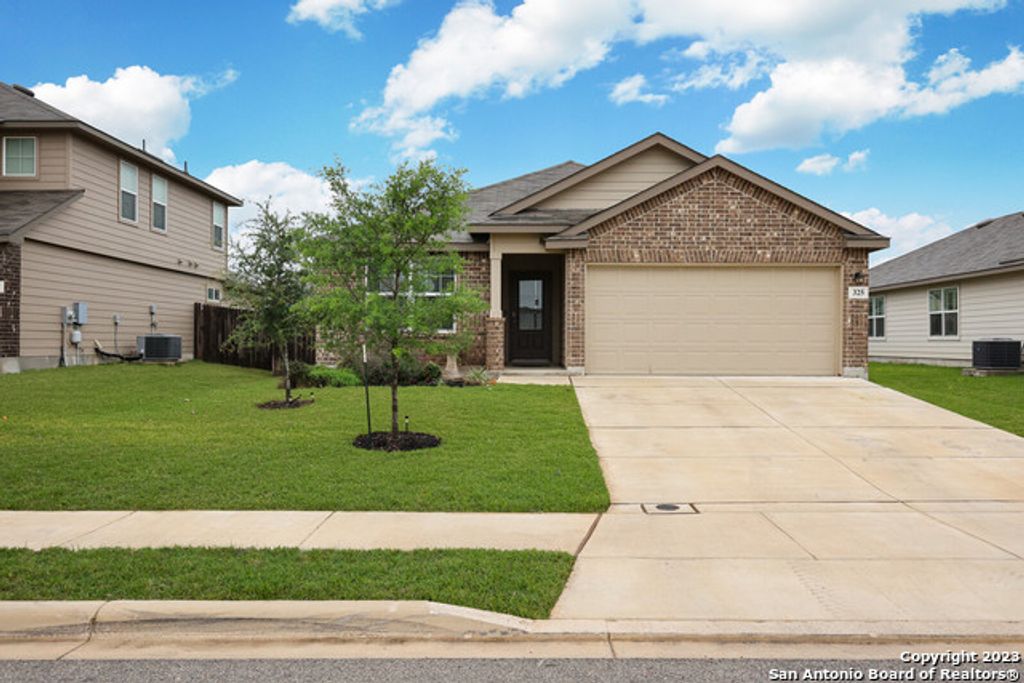 Photo of 325 COLBERT FERRY, Cibolo, TX 78108 (MLS # 1957914)