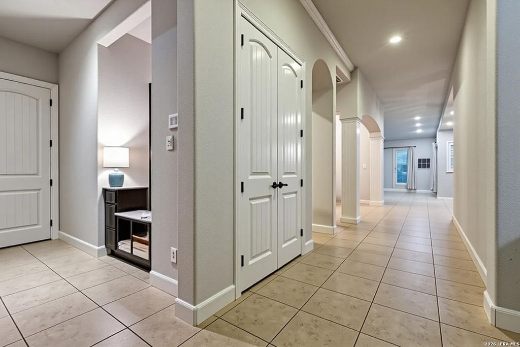 Photo of 8710 Versant, Boerne, TX 78015 (MLS # 1930959)