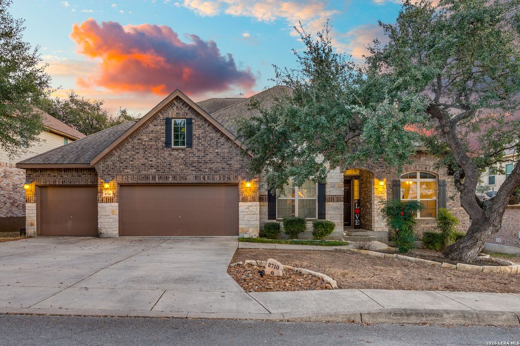 Photo of 8710 Versant, Boerne, TX 78015 (MLS # 1930959)
