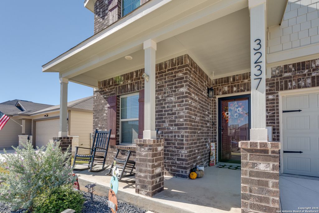 Photo of 3237 Hyacinth, New Braunfels, TX 78130 (MLS # 1919525)