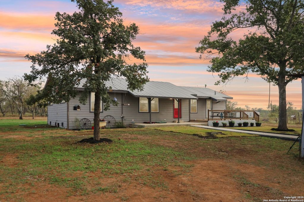 Photo of 5054 Odaniel, Seguin, TX 78155 (MLS # 1925486)