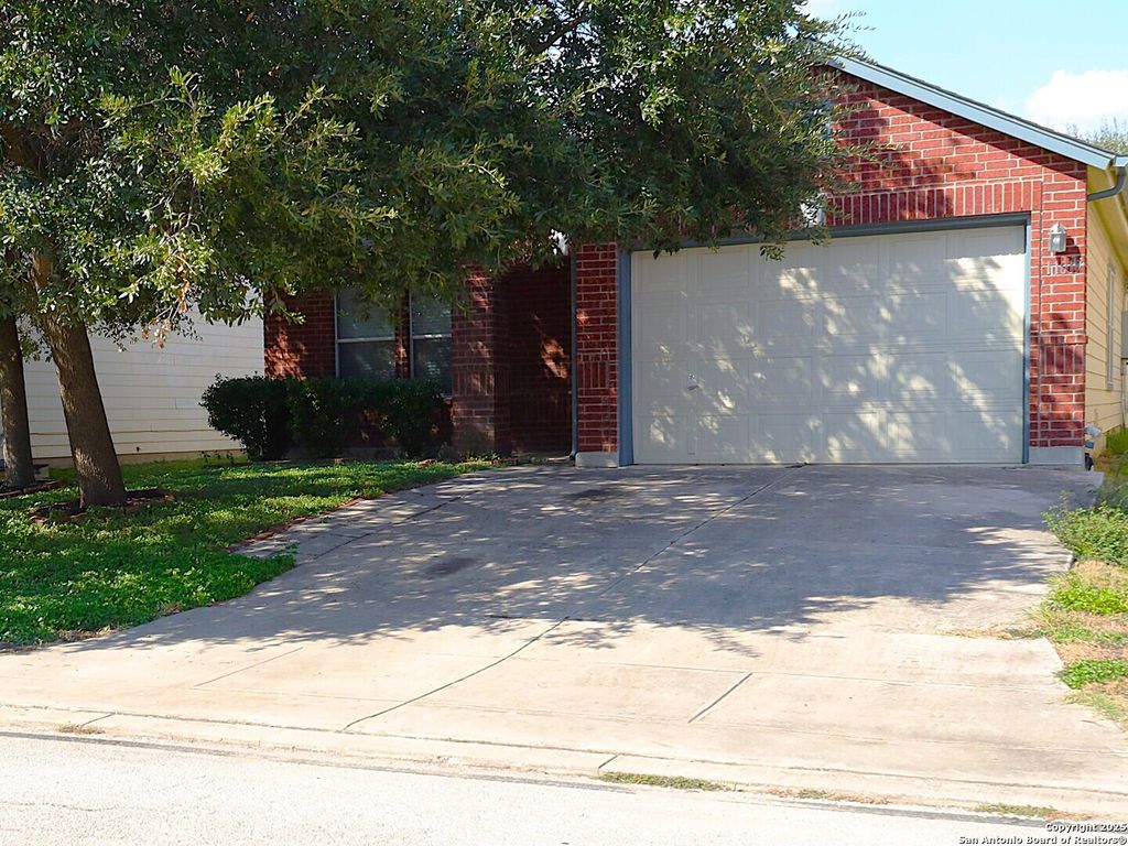 Photo of 11019 Baffin Oaks, San Antonio, TX 78254 (MLS # 1910129)