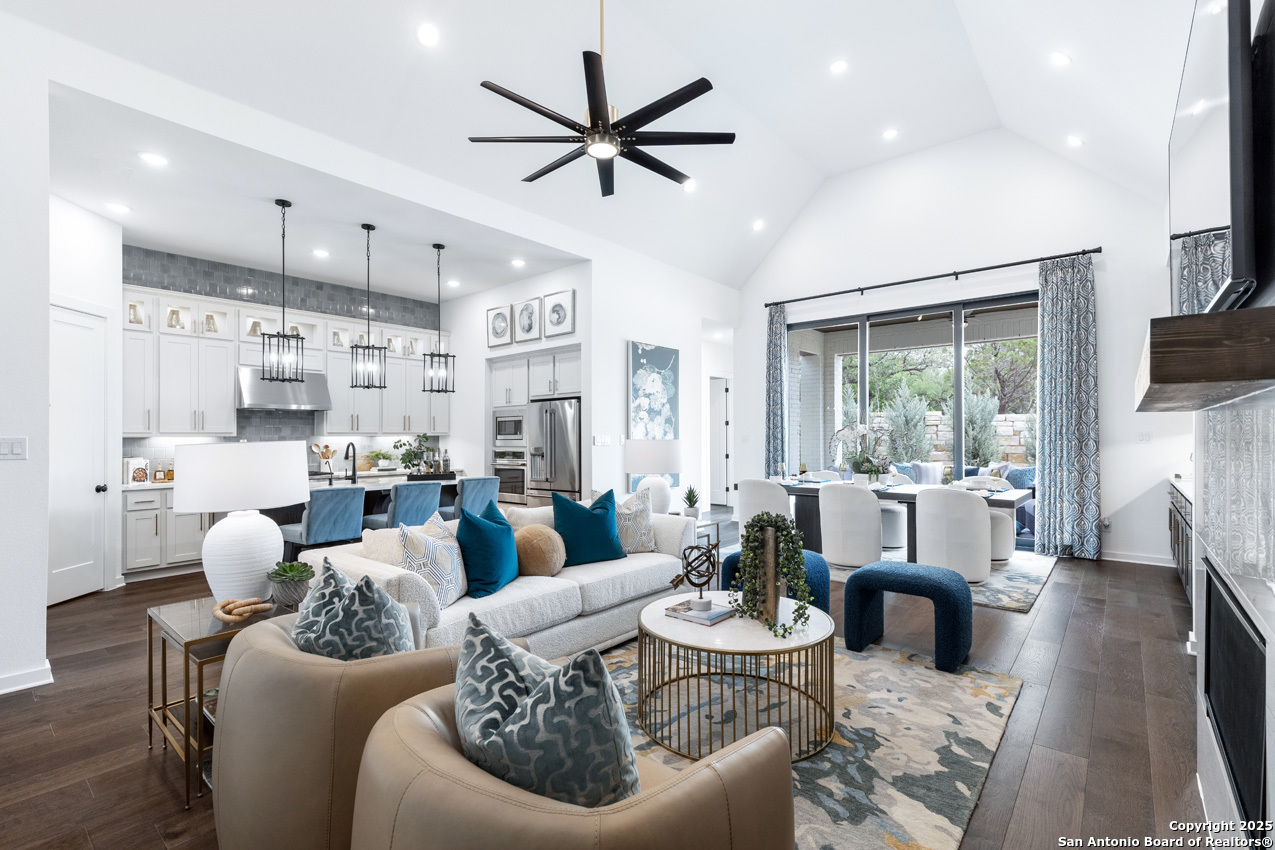 Search 11758 Stoltzer