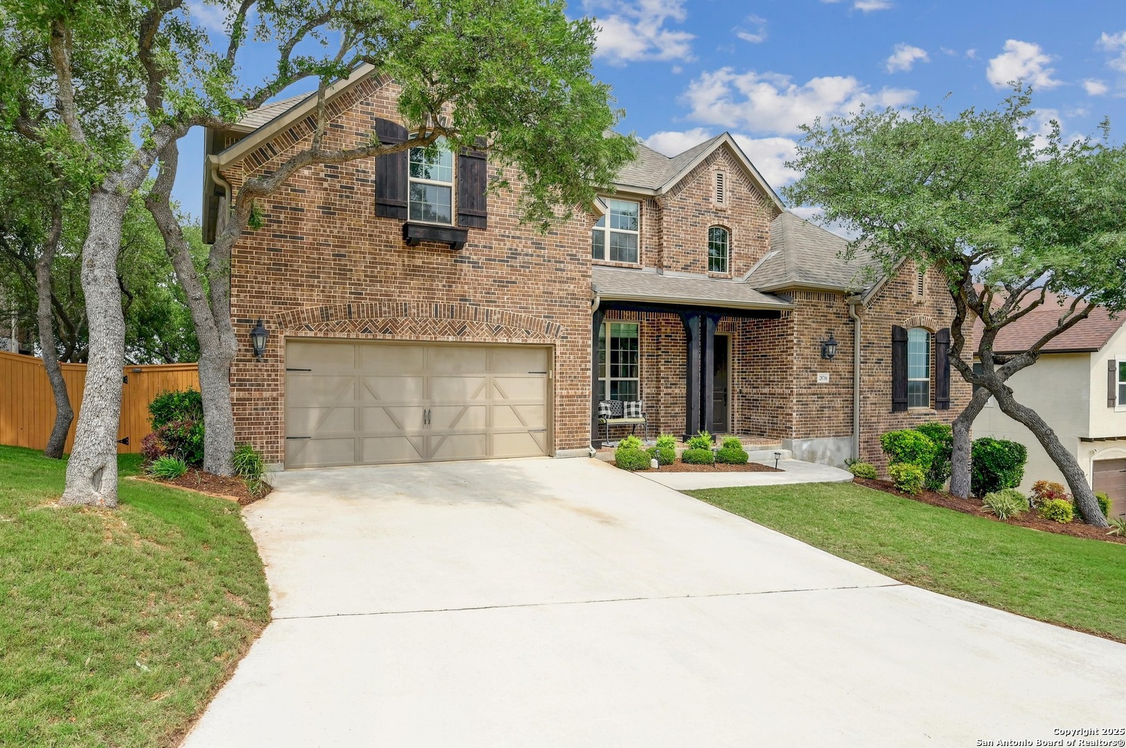 28706 Kings Gate