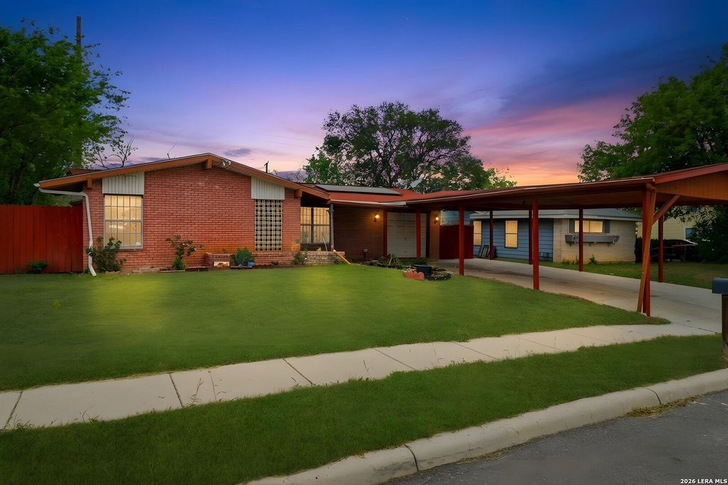 Photo of 2211 Palomino Dr, San Antonio, TX 78227 (MLS # 1955635)