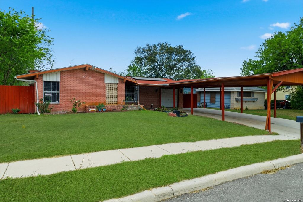 Photo of 2211 Palomino Dr, San Antonio, TX 78227 (MLS # 1955635)