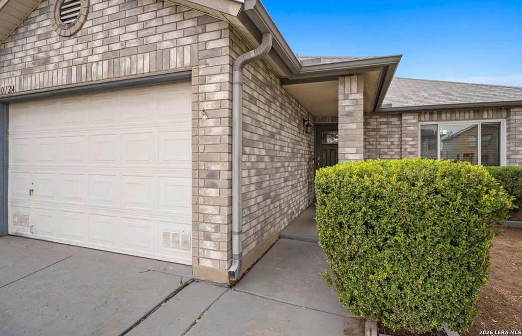 Photo of 10124 Sunset Pl, San Antonio, TX 78245 (MLS # 1969585)