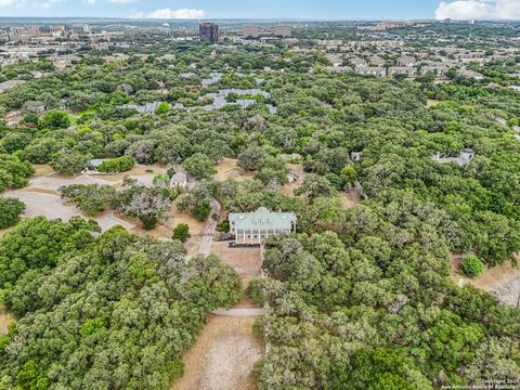 7735 MockingBird Ln San Antonio TX 78229