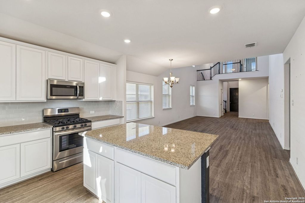 Photo of 629 Jaboncillo, New Braunfels, TX 78132 (MLS # 1928213)