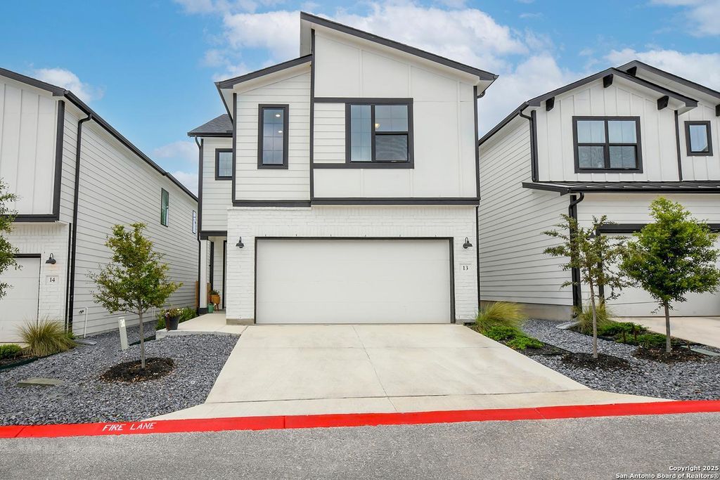 Photo of 16011 BABCOCK RD UNIT 13, San Antonio, TX 78255 (MLS # 1956446)