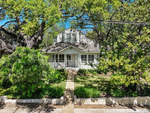 A home in Alamo Heights