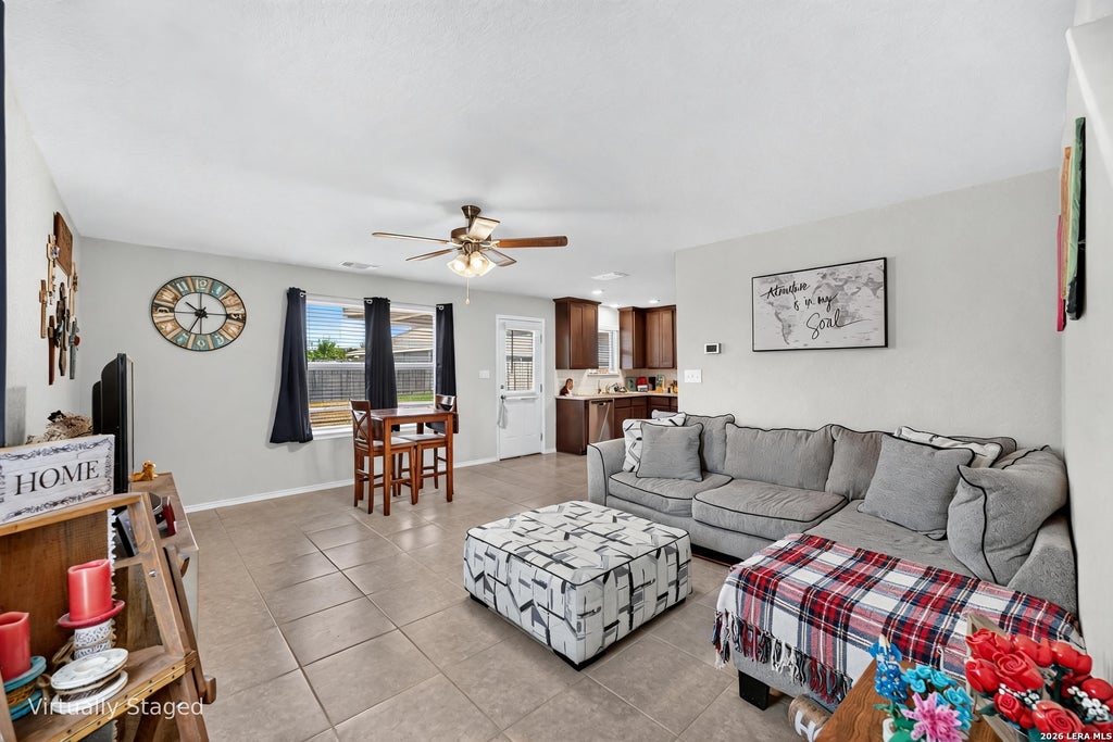 Photo of 2536 Hiddenbrooke Trace, Seguin, TX 78155 (MLS # 2016997)