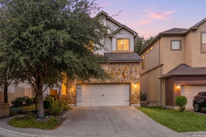 1311 CRESSWELL CV San Antonio TX 78258