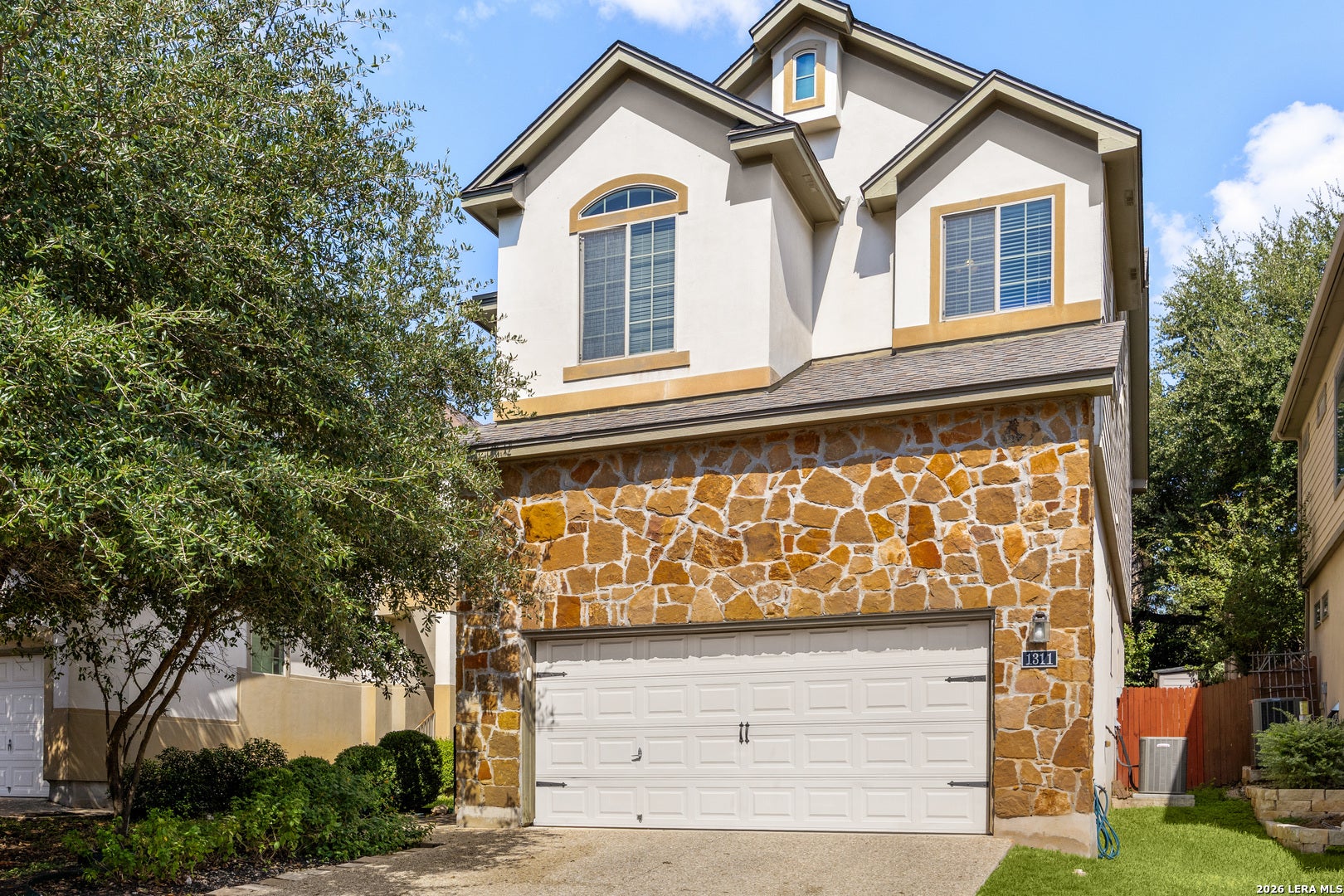 1311 CRESSWELL CV