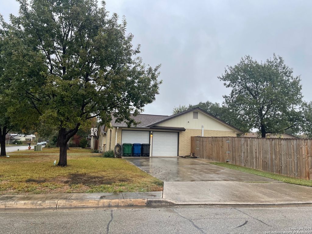 Photo of 1602 Forest Spring, San Antonio, TX 78232 (MLS # 1930303)
